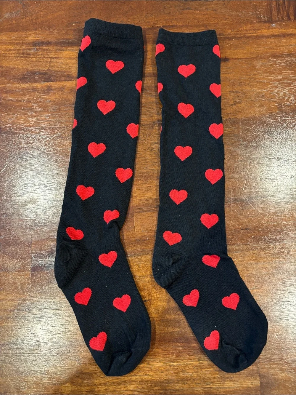 Red Heart Pattern Knee-High Socks for women-2 pairs